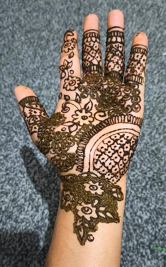 Henna Designs by Henna Artists